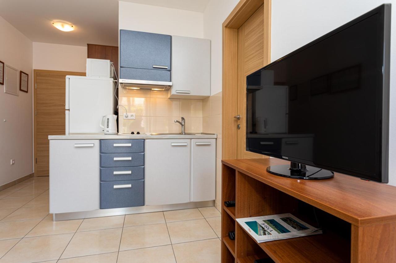 Apartments Crnekovic V บัชกา ภายนอก รูปภาพ