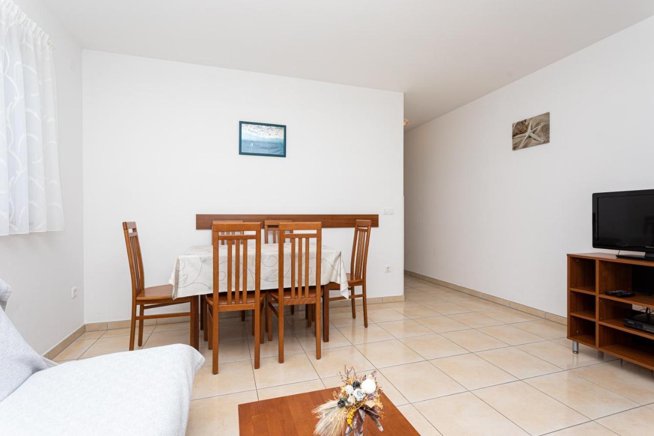 Apartments Crnekovic V บัชกา ภายนอก รูปภาพ