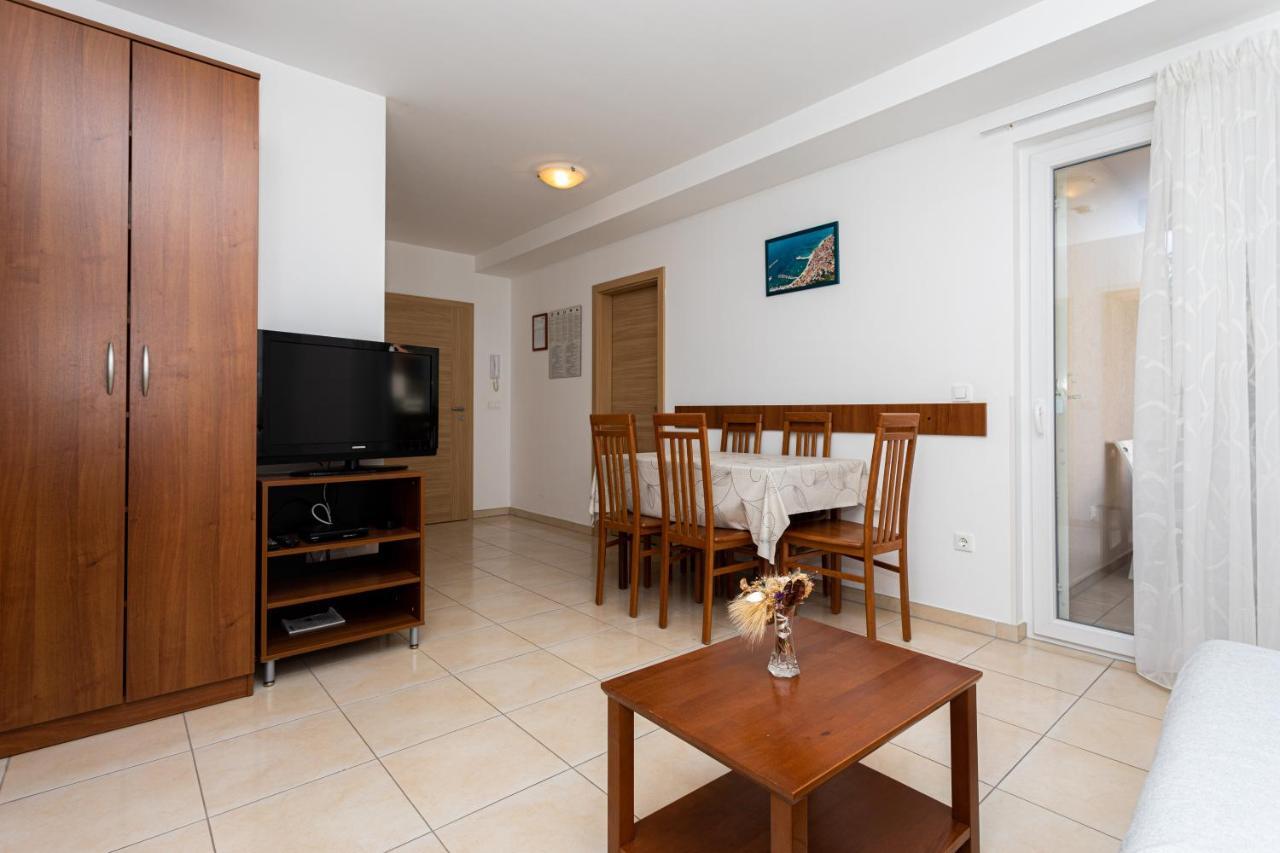 Apartments Crnekovic V บัชกา ภายนอก รูปภาพ