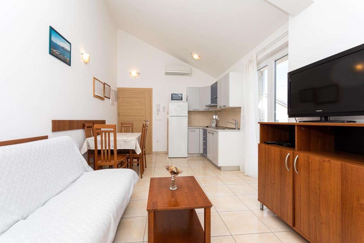 Apartments Crnekovic V บัชกา ภายนอก รูปภาพ