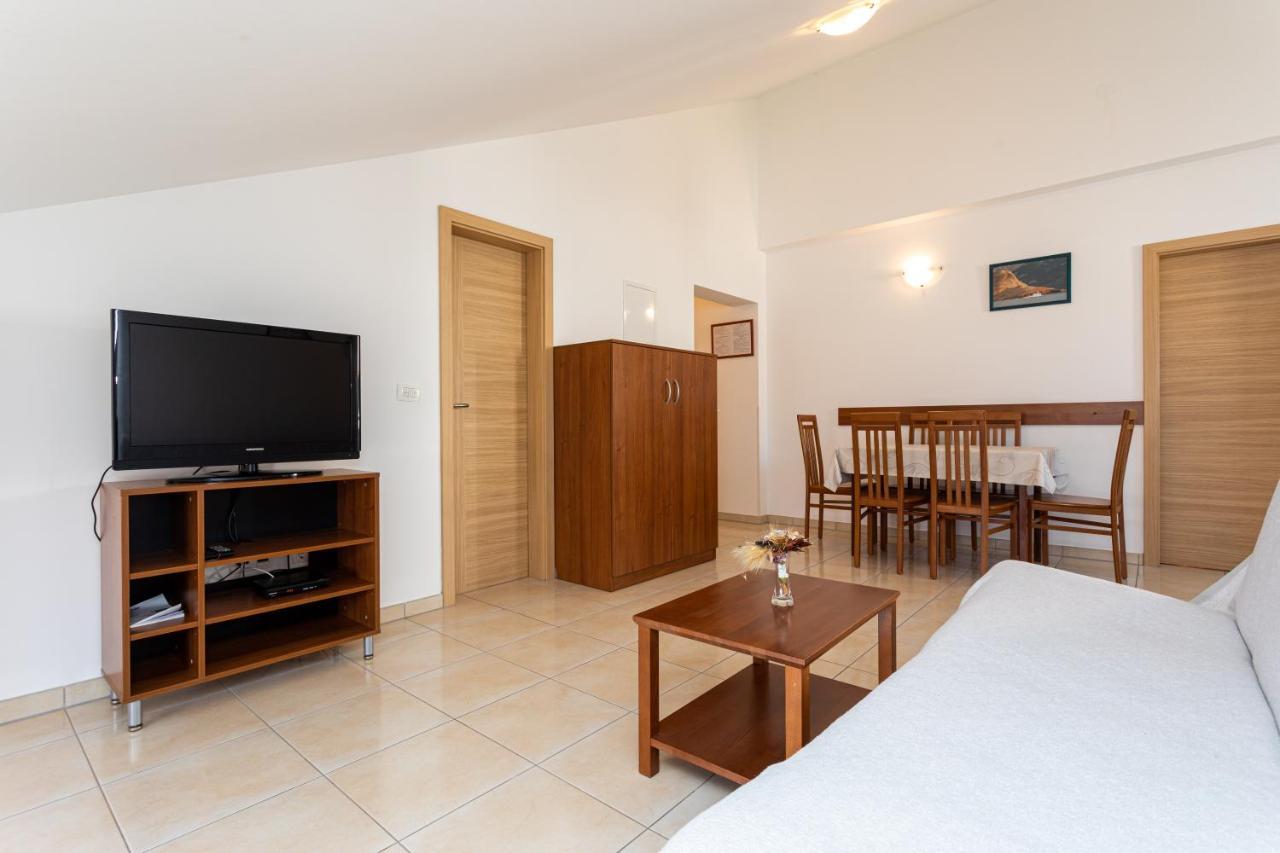 Apartments Crnekovic V บัชกา ภายนอก รูปภาพ