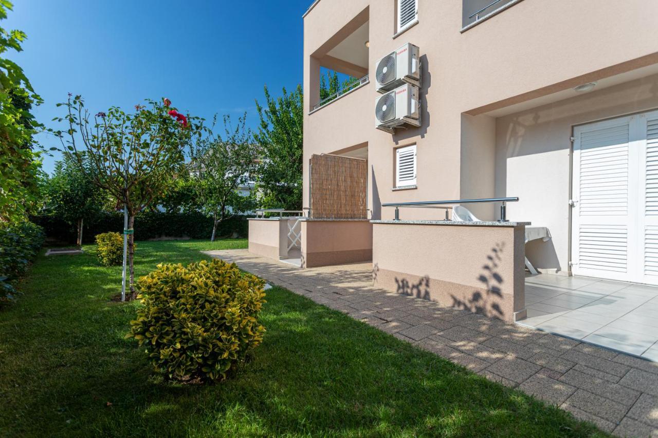 Apartments Crnekovic V บัชกา ภายนอก รูปภาพ